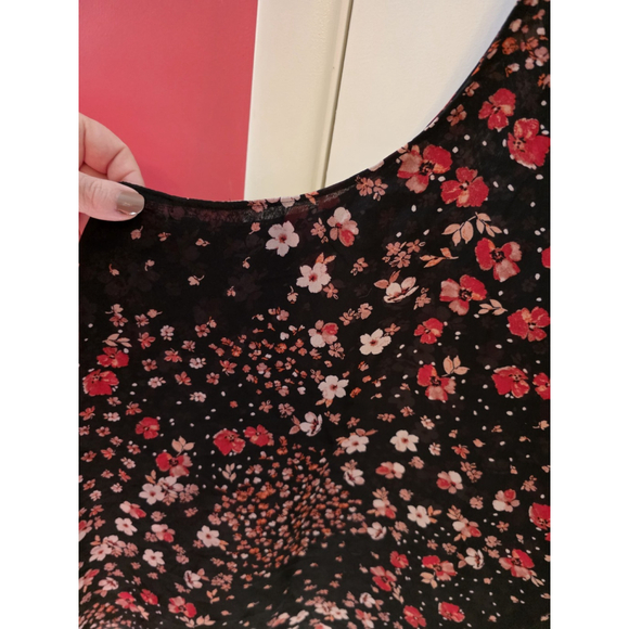 Lane Bryant Floral Layered Chiffon Tank Top Size 28 Plus Black Red Peach - Picture 3 of 13